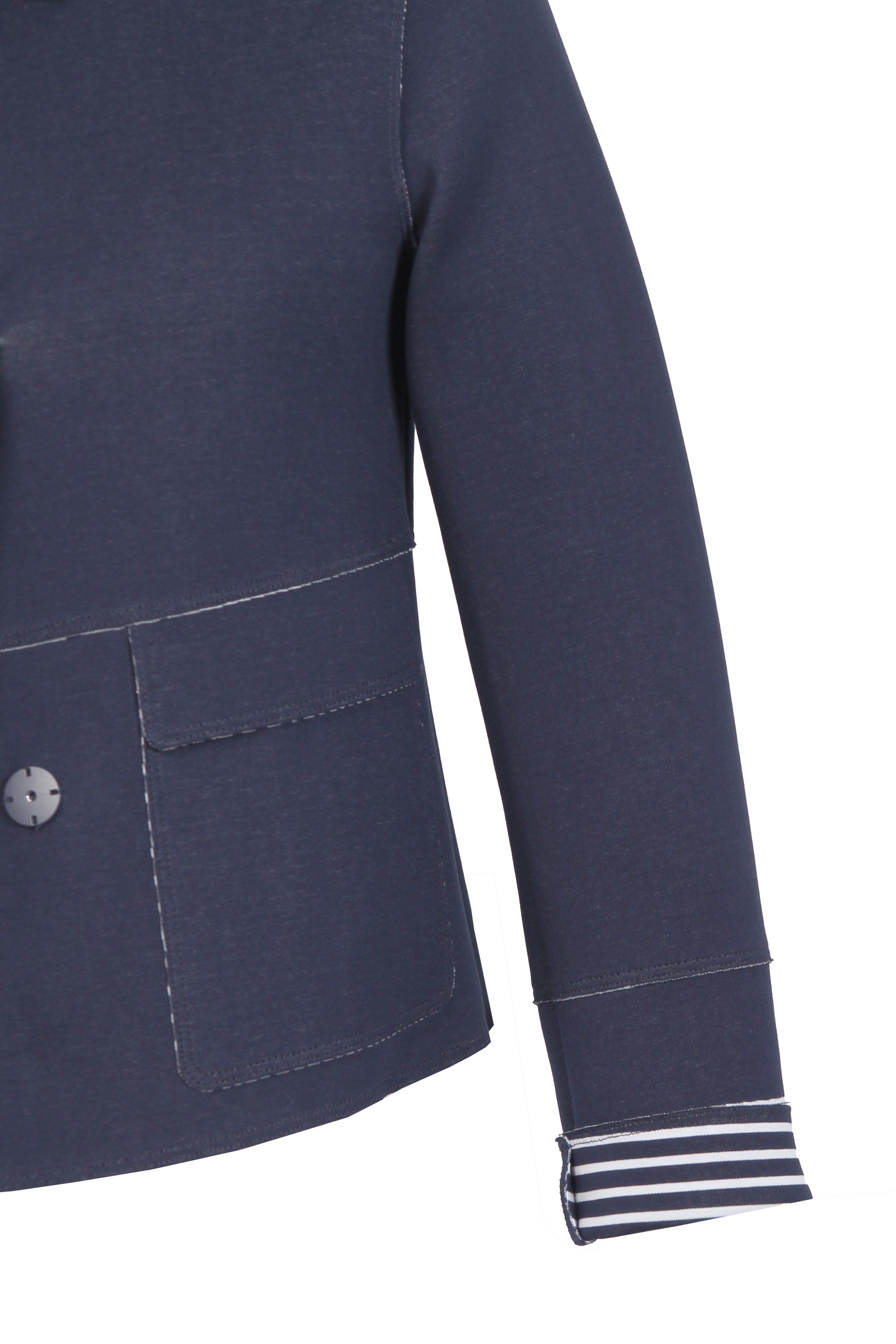 Kastenjacke